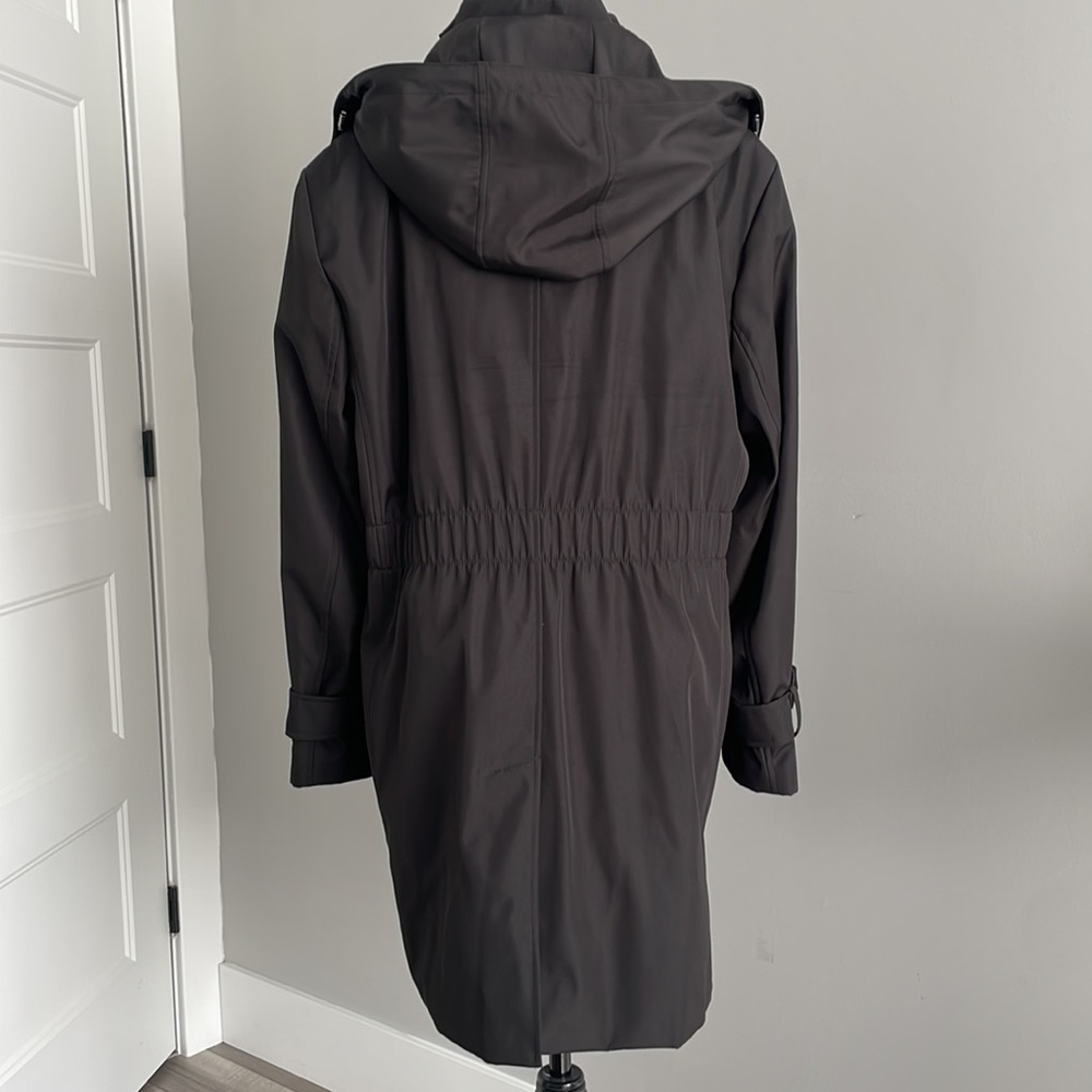 NEW Calvin Klein Softshell Jacket ๐ค - Picture 6 of 15